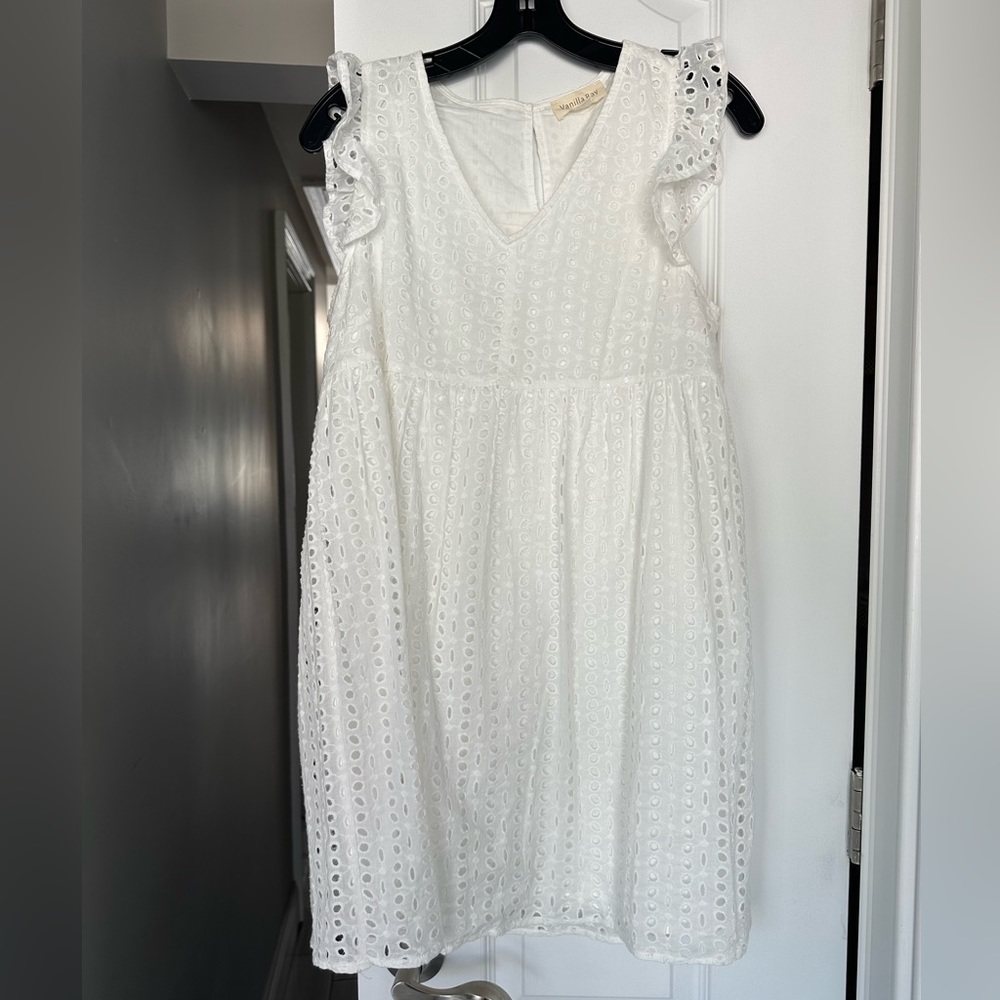 Vanilla Bay Eyelet Flutter sleeve dress in White